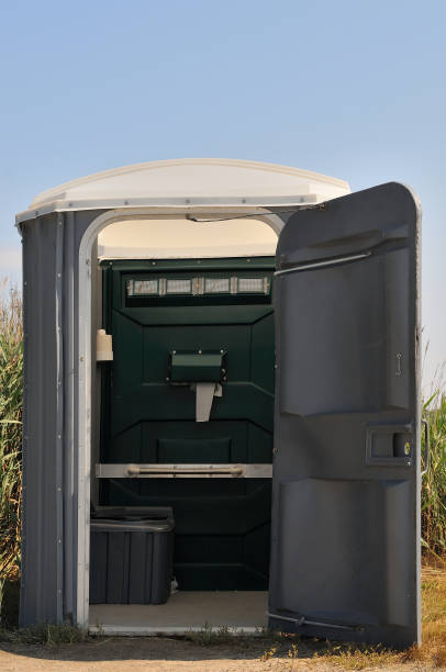 Best Affordable portable toilet rental  in Maysville, MO